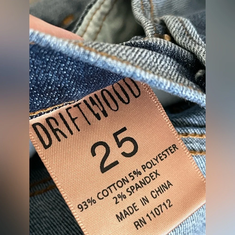 Driftwood Connie Embroidered Fringe Jean Shorts Boho Festival Stage Coach - Picture 6 of 7